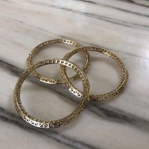 Kendra Scott 3 piece set bracelets